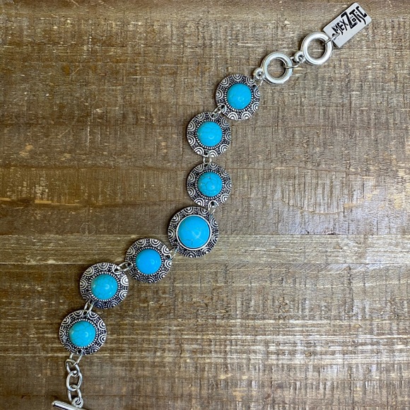 New MexZotic Blue Howlite Antique Silver Bracelet - Picture 5 of 8